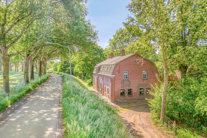 Photo 62 of Maasdijk 17