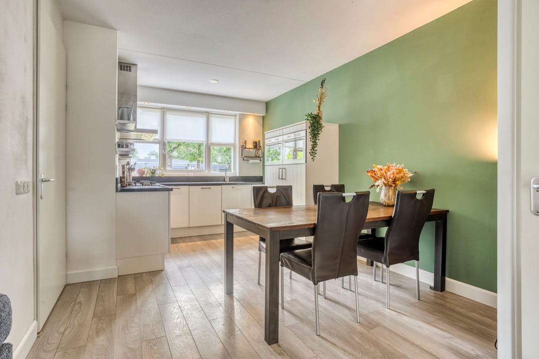 Photo 8 of Haansbergseweg 3-A