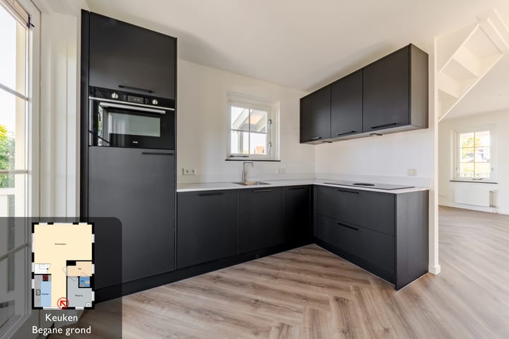 Photo 19 of Wevelsweg 235