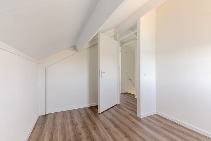 Photo 29 of Wevelsweg 235