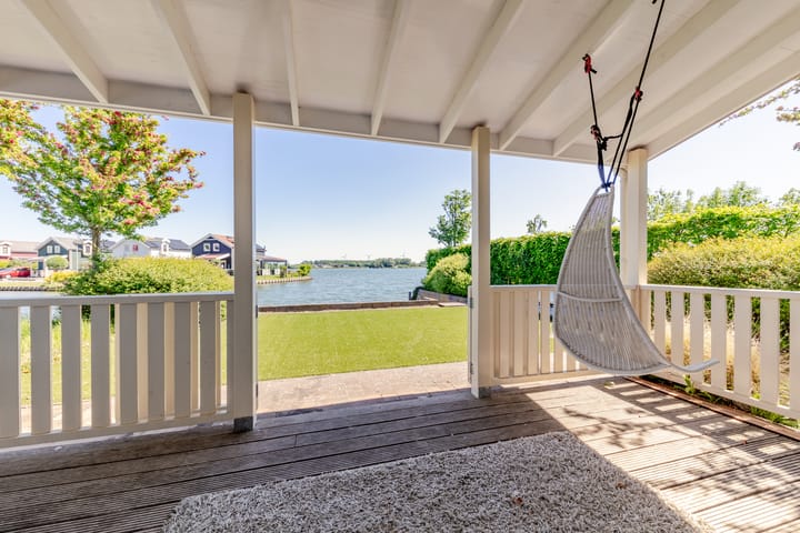 Photo 36 of Wevelsweg 235