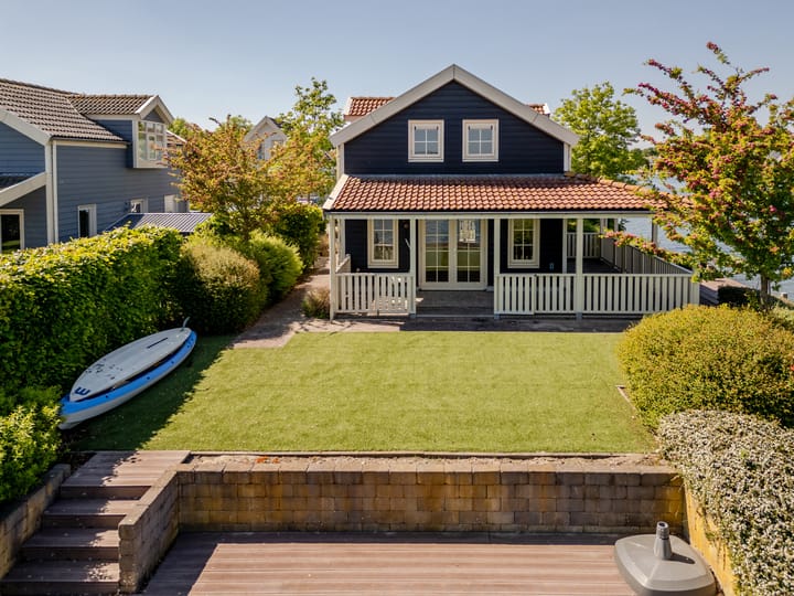 Photo 43 of Wevelsweg 235