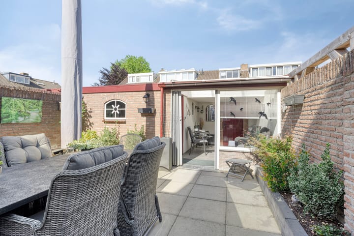 Foto 40 van Verhulststraat 5