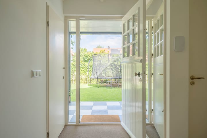 Photo 4 of Van Calcarlaan 24