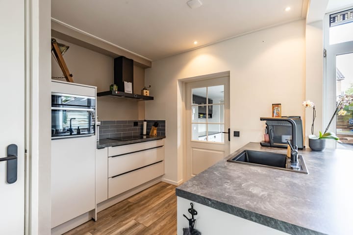 Foto 12 van Houtsagersstrjitte 11