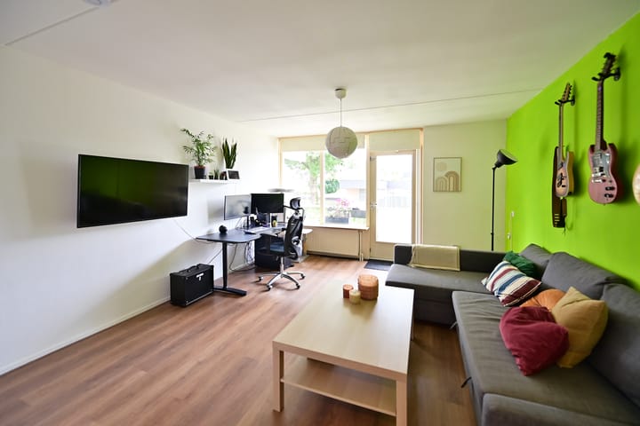 Photo 2 of Oosterengweg 48-A