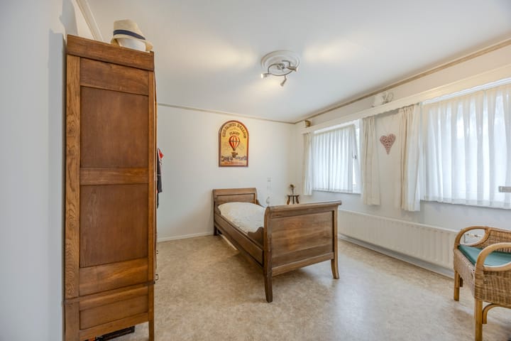 Foto 19 van Leeuwerikstraat 38