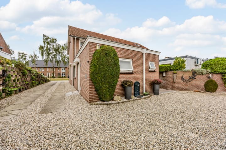 Foto 26 van Leeuwerikstraat 38