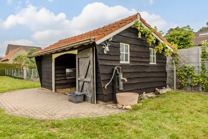 Foto 42 van Leeuwerikstraat 38