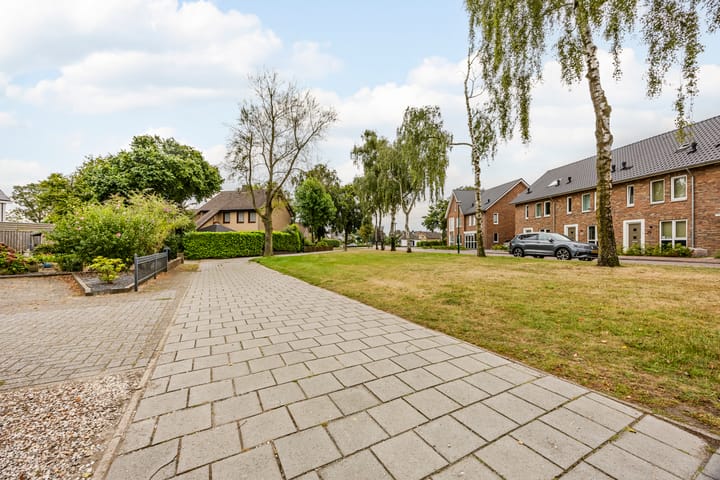 Foto 48 van Leeuwerikstraat 38