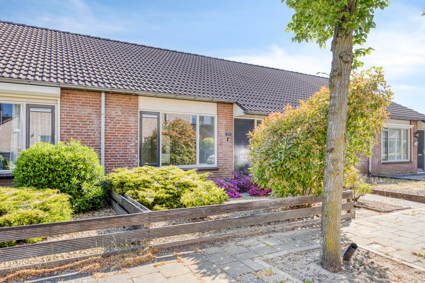Abersland 1713 main image