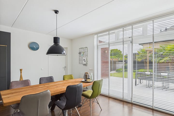 Foto 15 van Alexander de Grotestraat 8