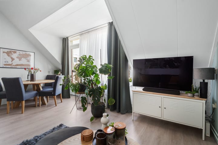 Foto 8 van Bosbesstraat 10-A