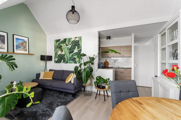 Foto 12 van Bosbesstraat 10-A