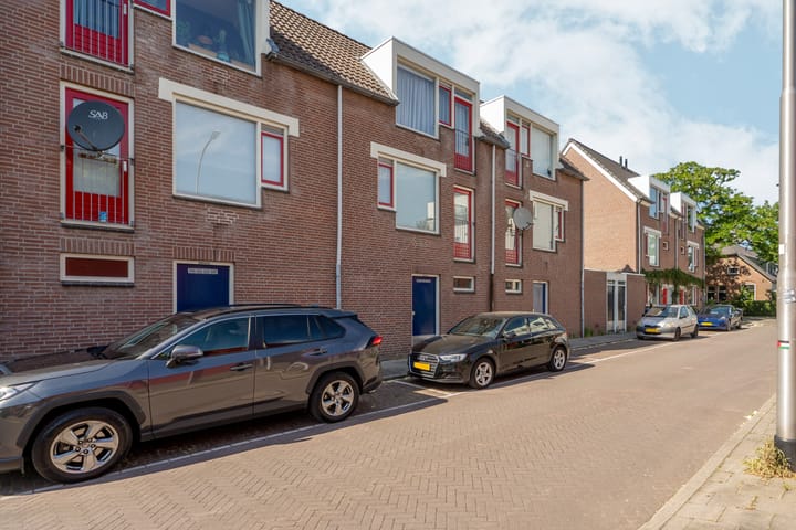 Foto 31 van Bosbesstraat 10-A