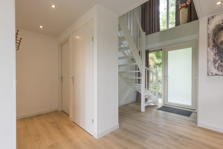 Photo 17 of Akerstraat 153-156