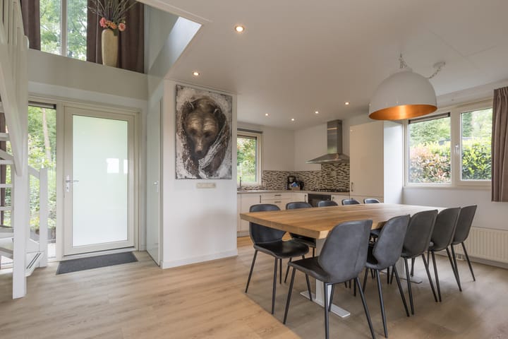 Photo 18 of Akerstraat 153-156