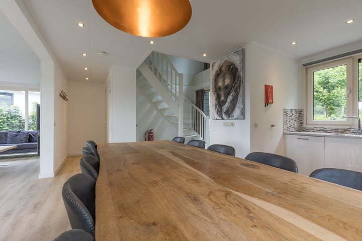 Photo 19 of Akerstraat 153-156