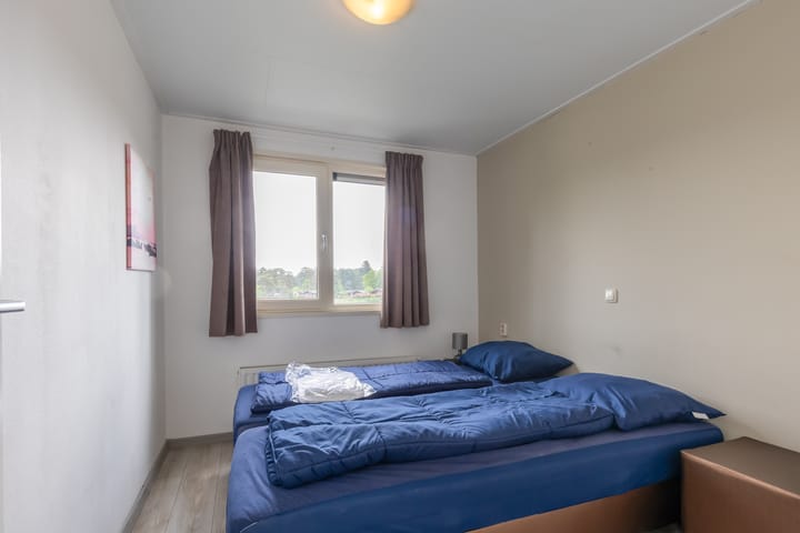 Photo 37 of Akerstraat 153-156