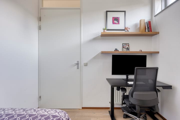 Foto 20 van Stratumsedijk 23-83