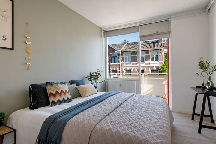 Foto 14 van Bloemhofstraat 14-E