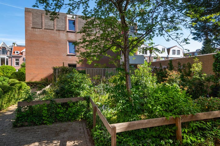 Foto 21 van Bloemhofstraat 14-E