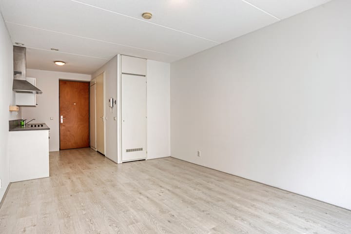 Photo 9 of Welnastraat 33