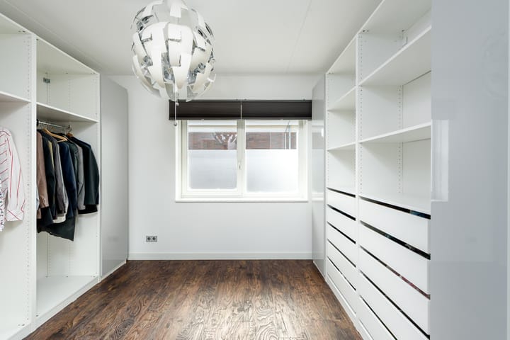 Foto 34 van Charles Barklastraat 17