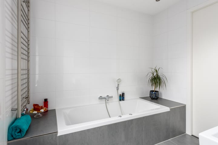 Foto 40 van Charles Barklastraat 17