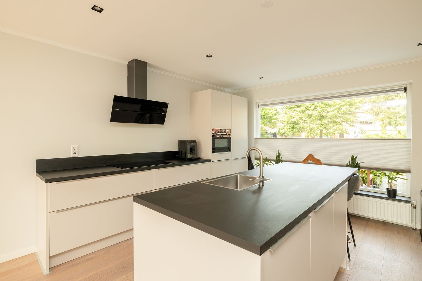 Foto 14 van Larixlaan 31