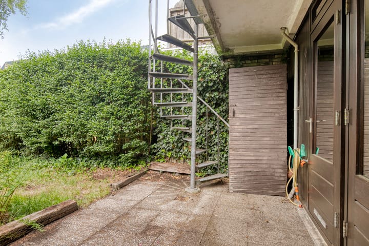 Foto 25 van Weegbreestraat 6