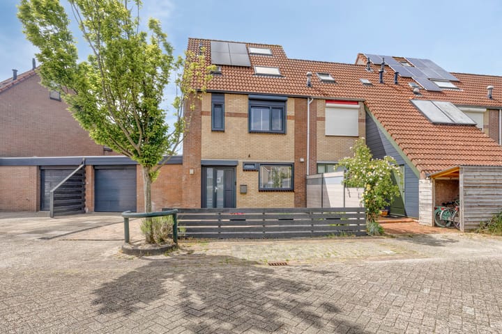 Foto 32 van Kruisbooglaan 27