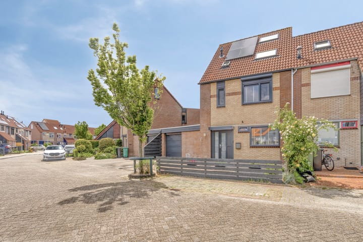 Foto 31 van Kruisbooglaan 27