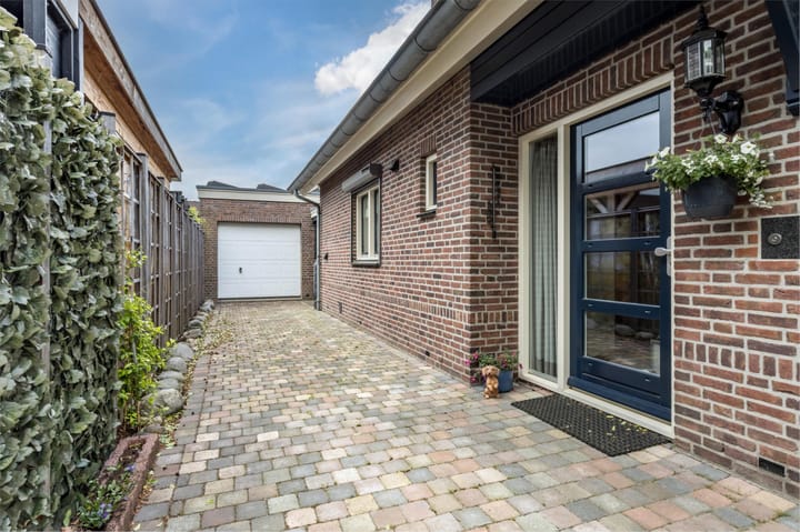 Photo 7 of Driemorgen 25