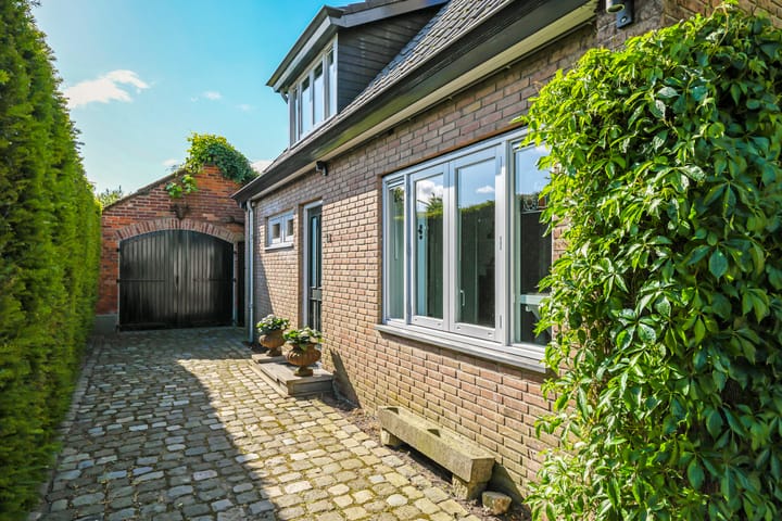 Photo 8 of Kerkstraat 43