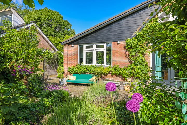 Photo 52 of Kerkstraat 43