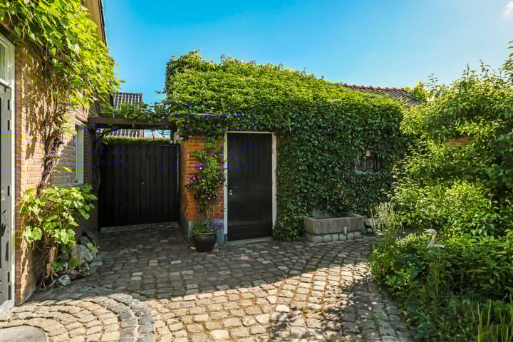 Photo 66 of Kerkstraat 43