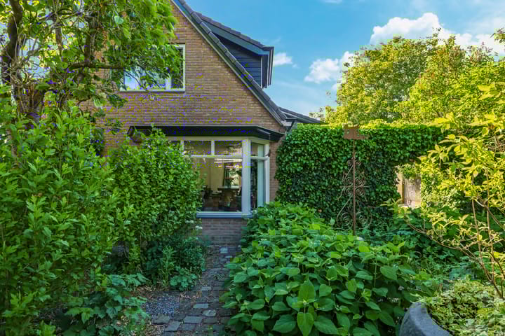 Photo 81 of Kerkstraat 43