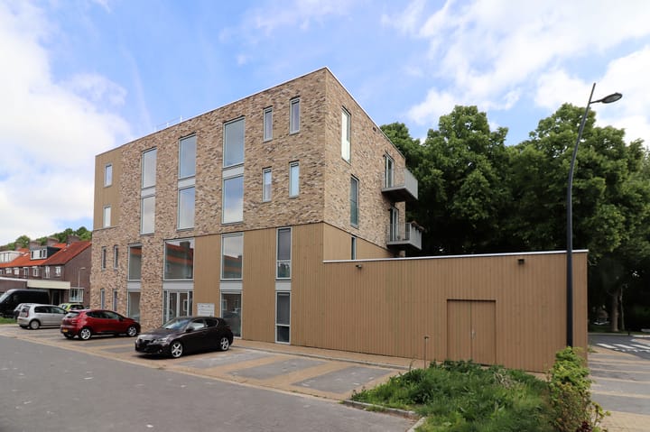 Photo 1 of Bumalaan 132