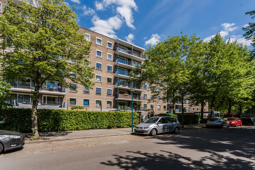 Photo 1 of Aert van Neslaan 406