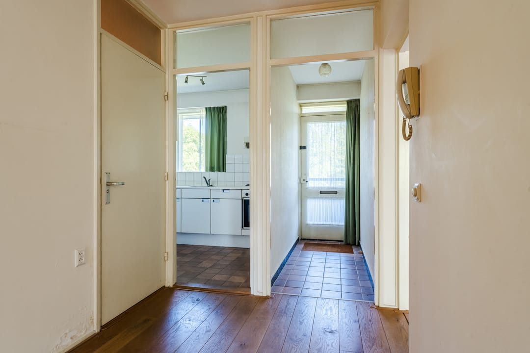 Photo 16 of Aert van Neslaan 406