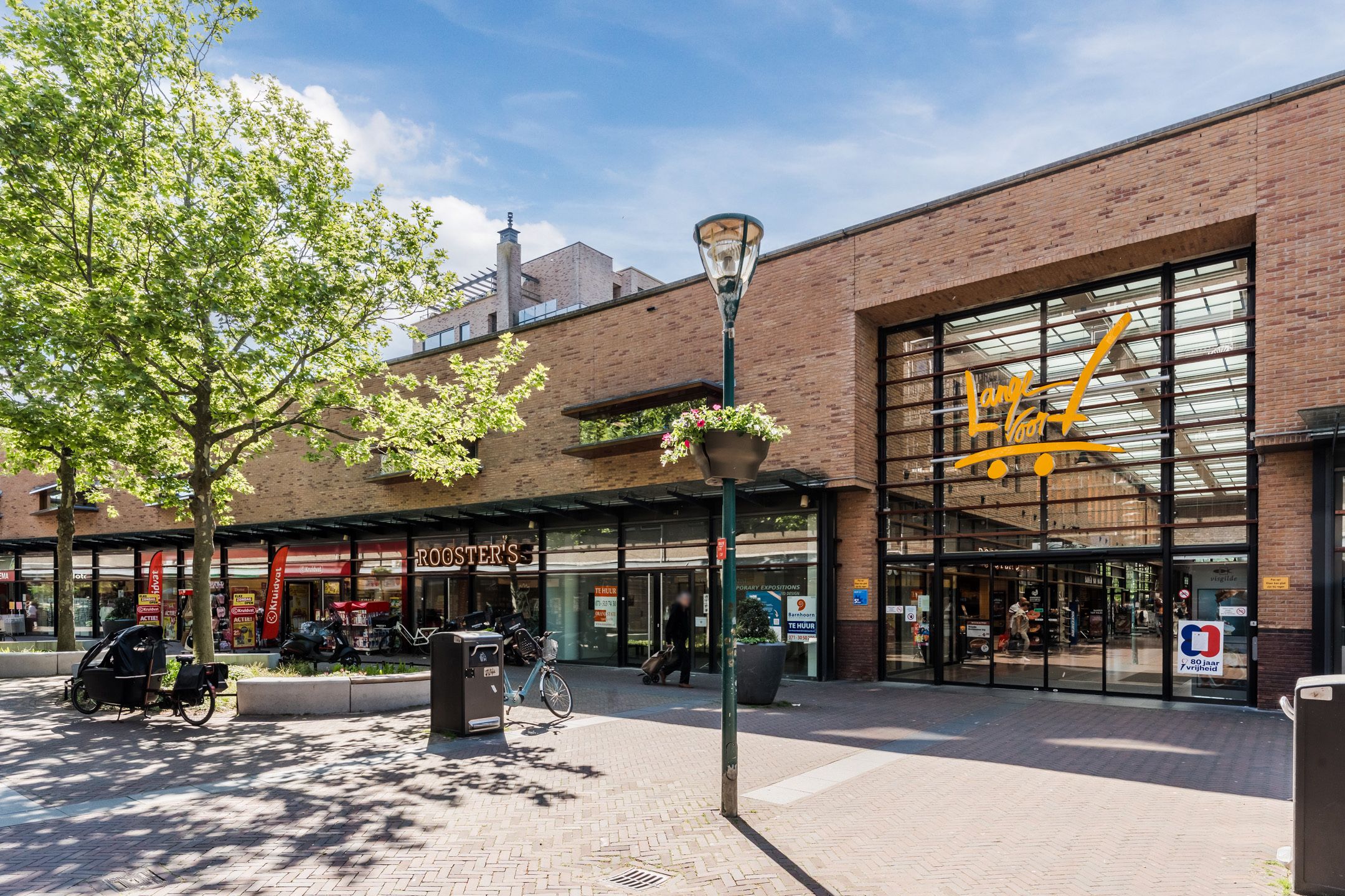 Photo 33 of Aert van Neslaan 406