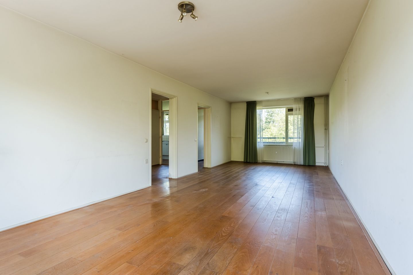 Photo 10 of Aert van Neslaan 406