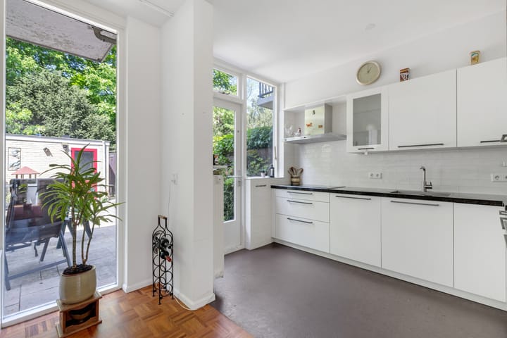 Foto 9 van Comeniushof 98