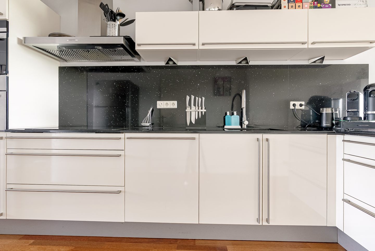 Foto 25 van Puerto Ricostraat 69