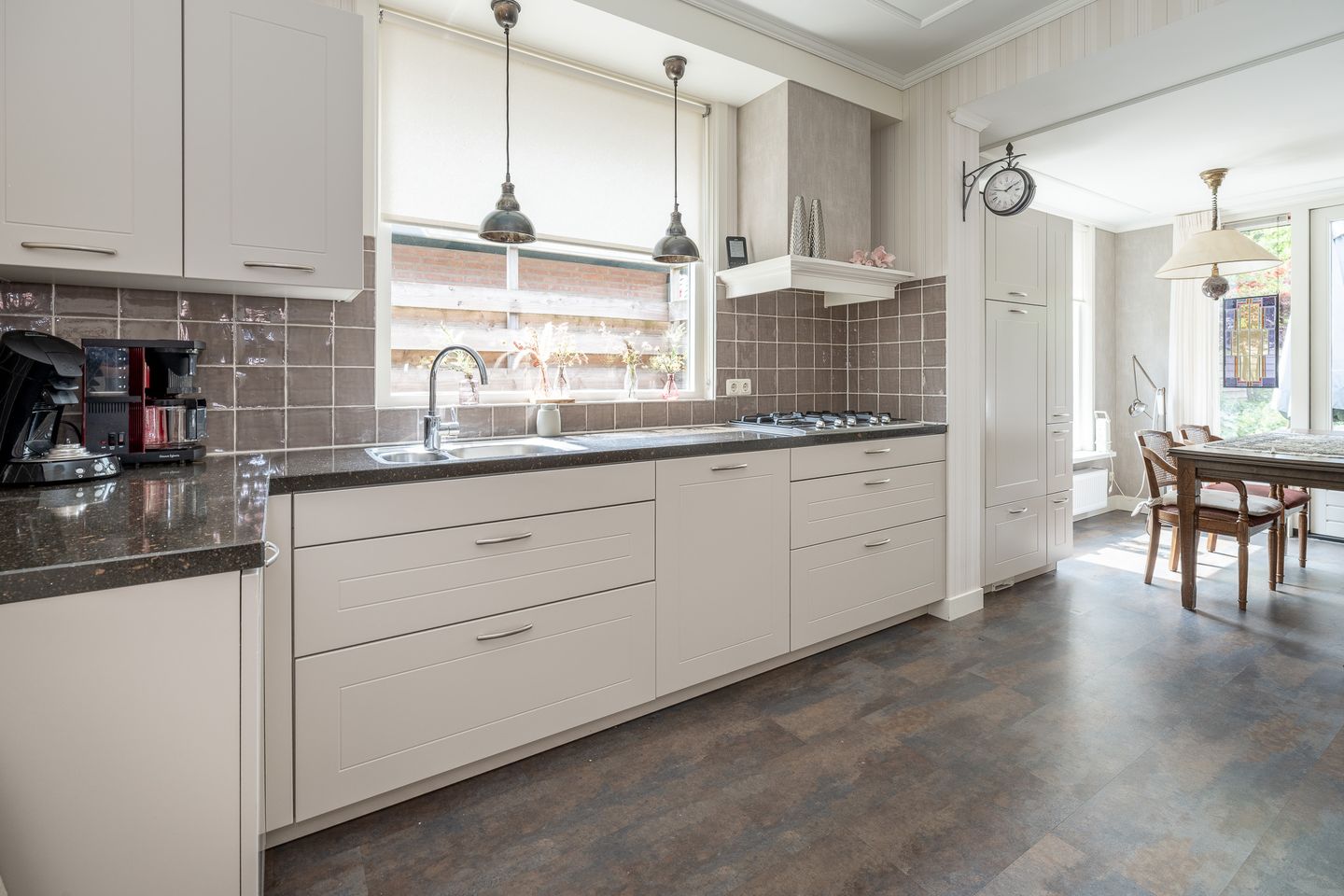 Photo 10 of Versteeglaan 17