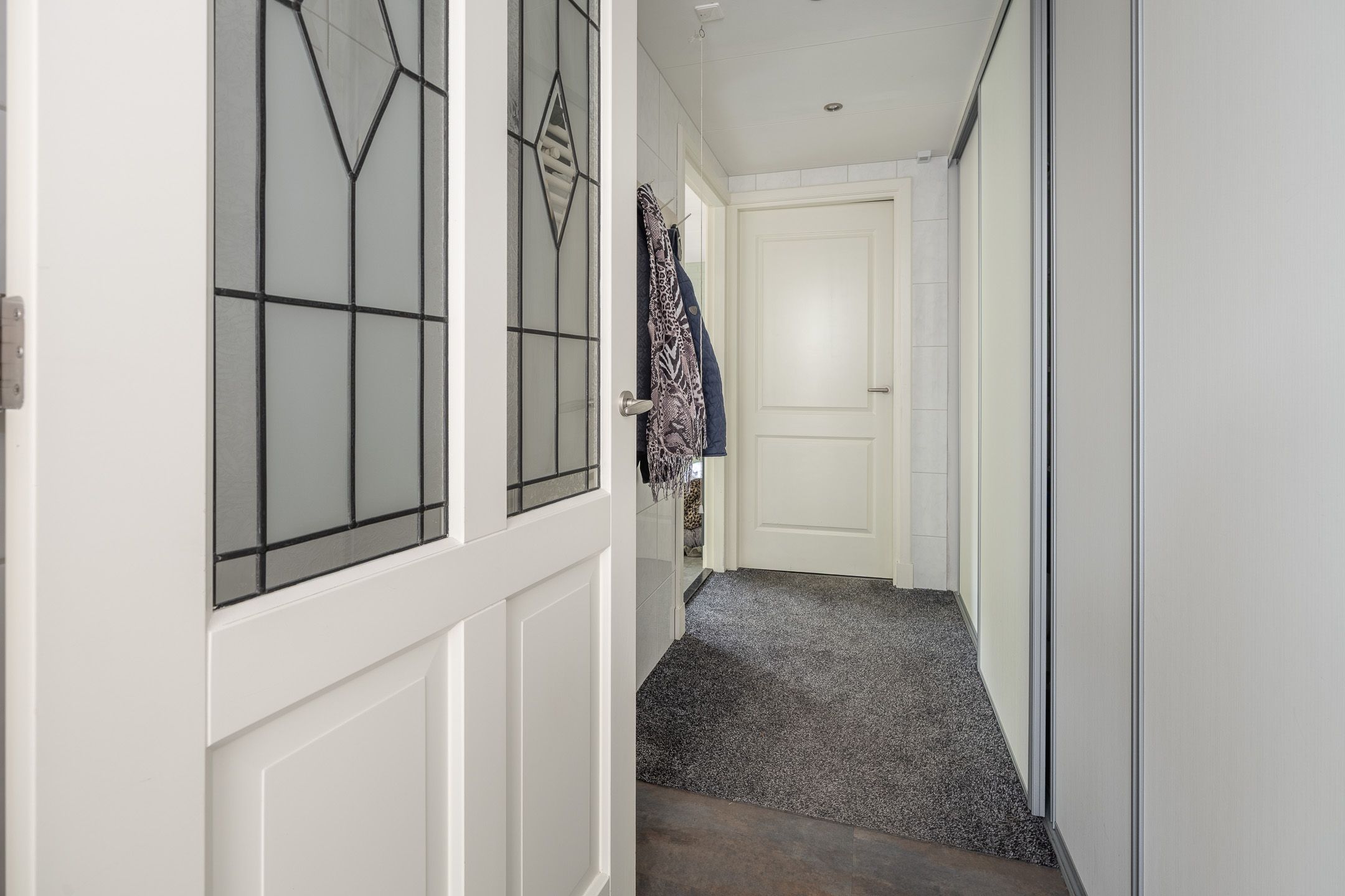 Photo 15 of Versteeglaan 17