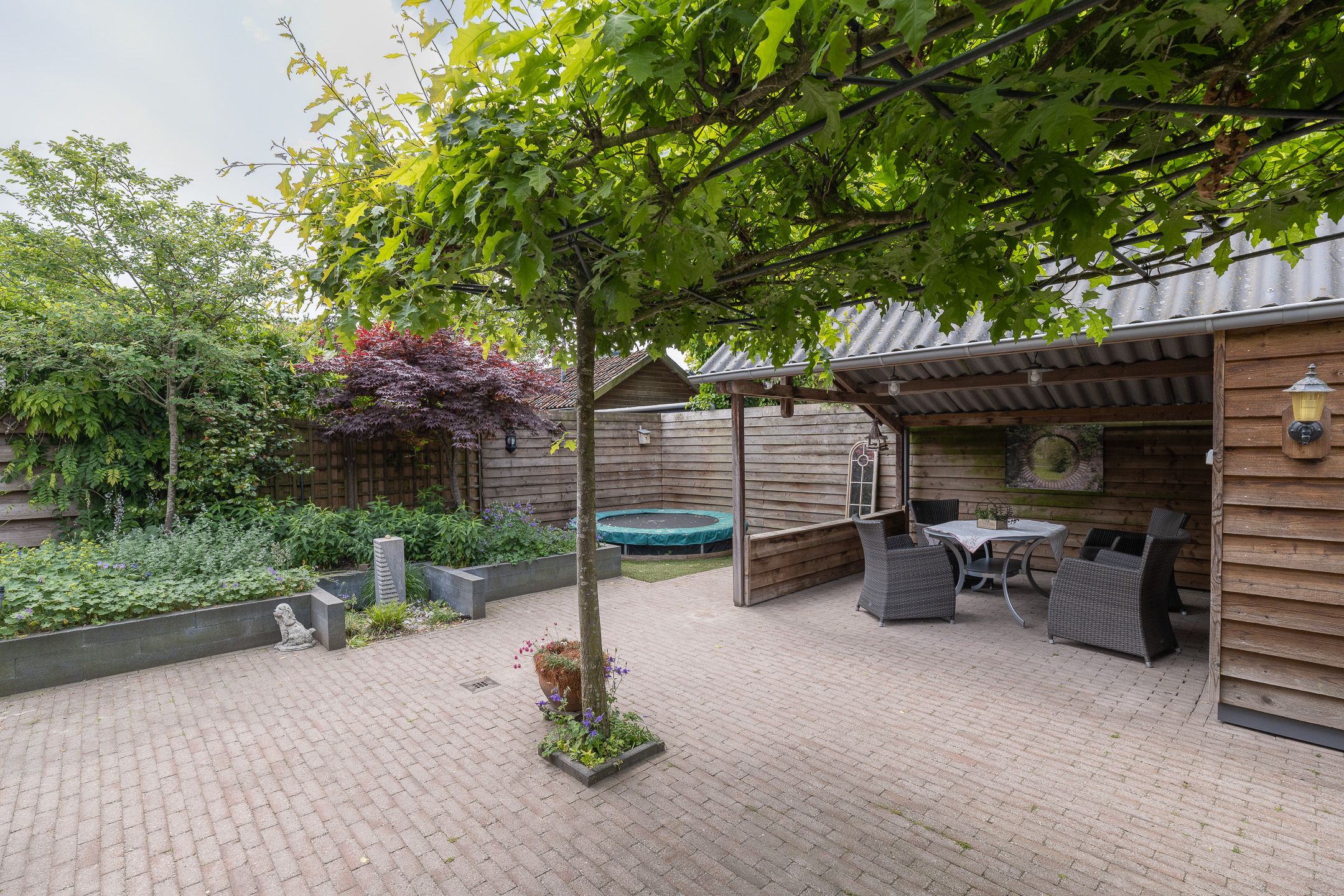 Photo 39 of Versteeglaan 17