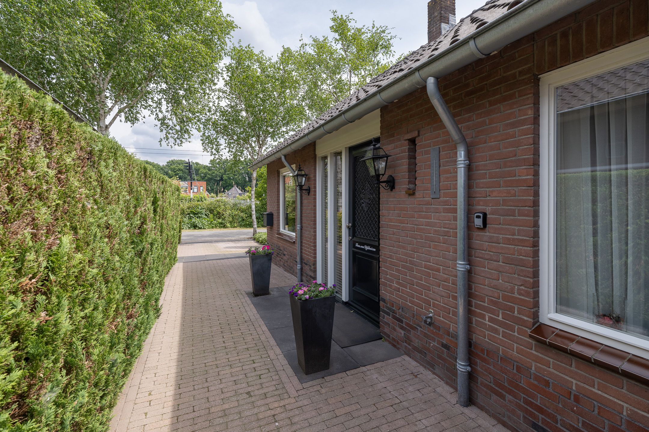 Photo 45 of Versteeglaan 17