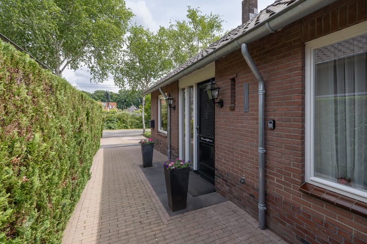 Foto 45 van Versteeglaan 17